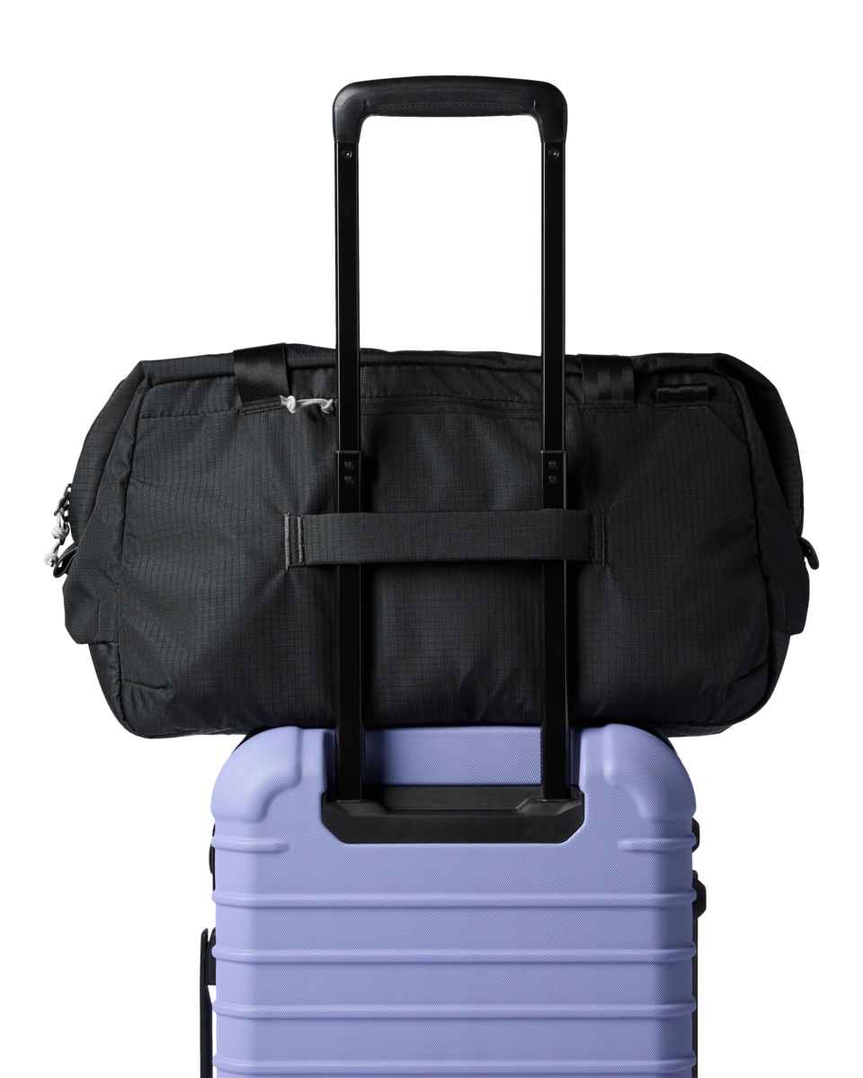 Viaje 35L Travel Duffel - Cotopaxi Black - US 4579