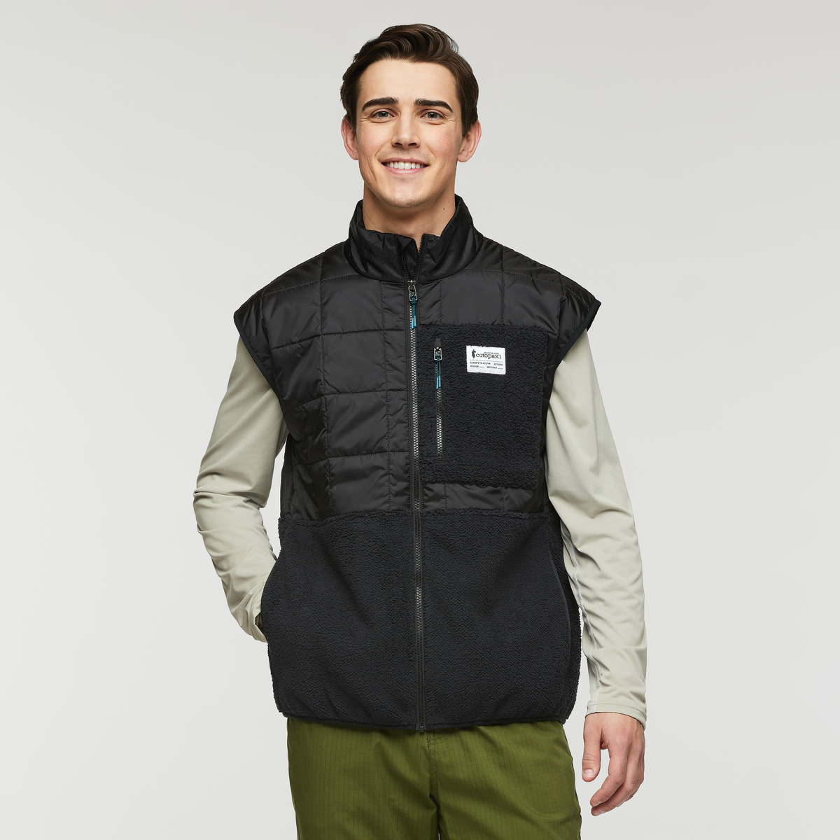 Trico Hybrid Vest - Men's - Cotopaxi Black - US 1576