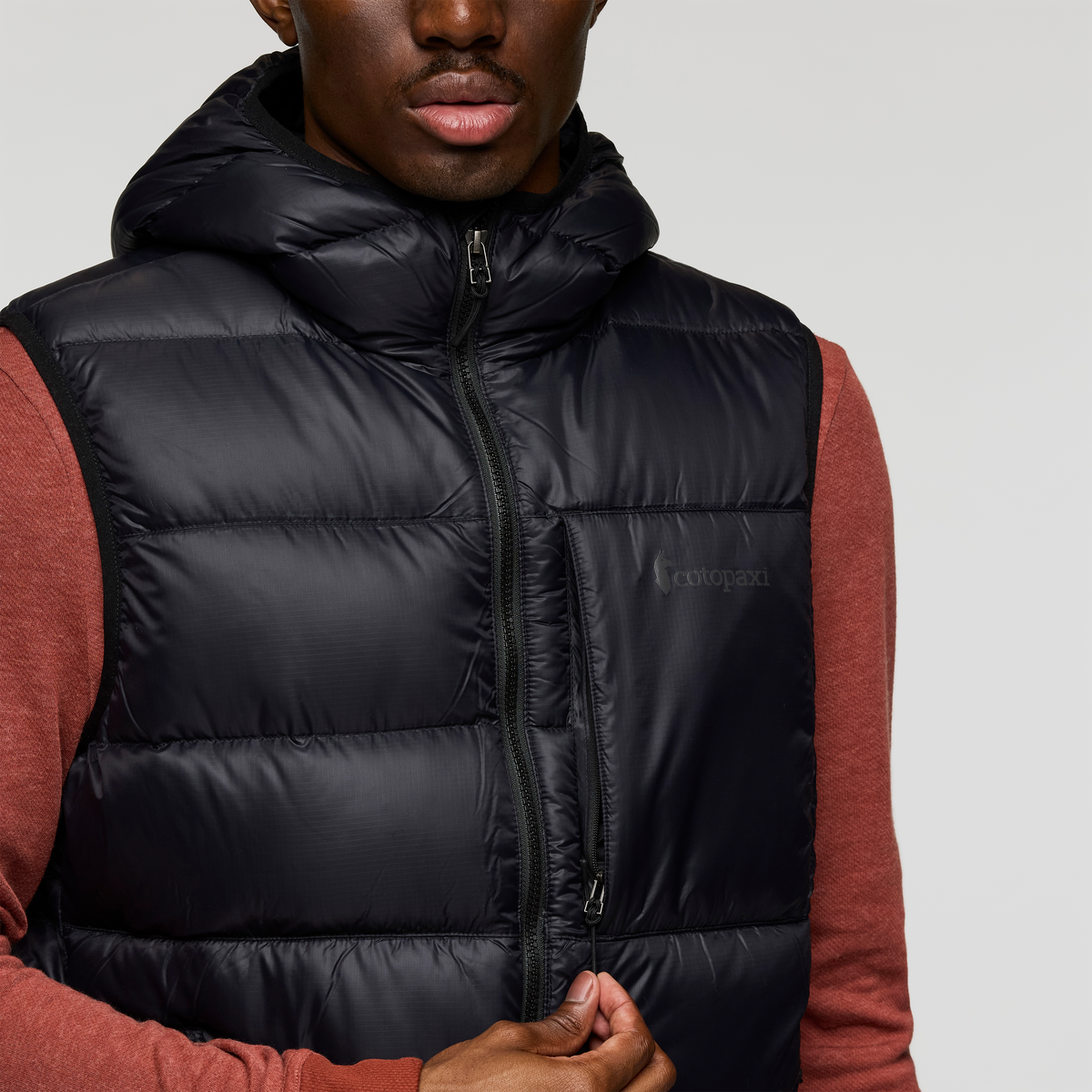 Fuego Max Down Vest - Men's - Cotopaxi Black - US 4231
