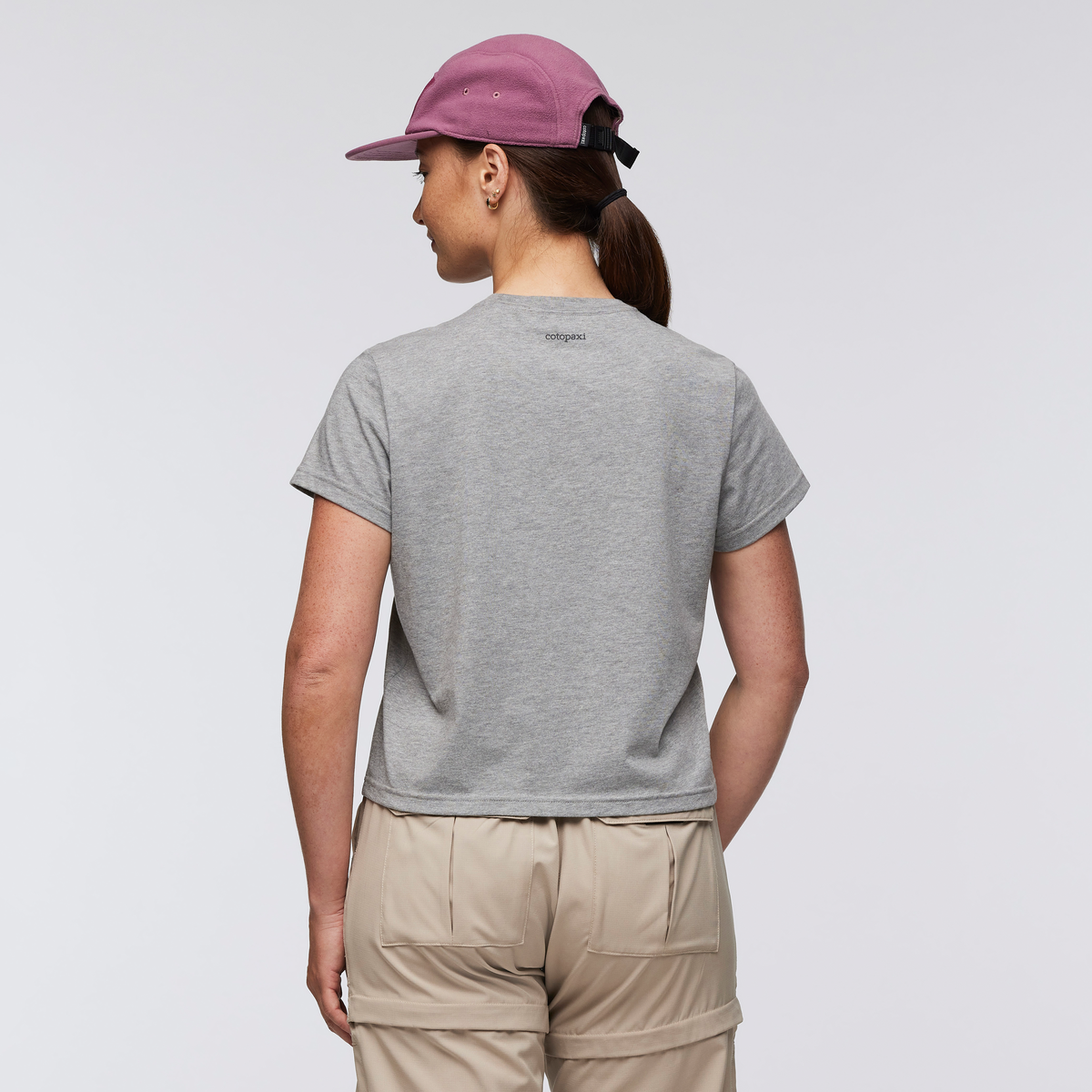 Llama Icon T-Shirt - Women's - Heather Grey - US 4654