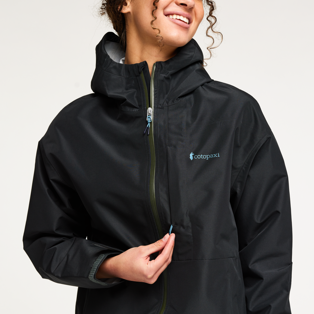 Cielo Rain Jacket - Women's - Cotopaxi Black - US 2083