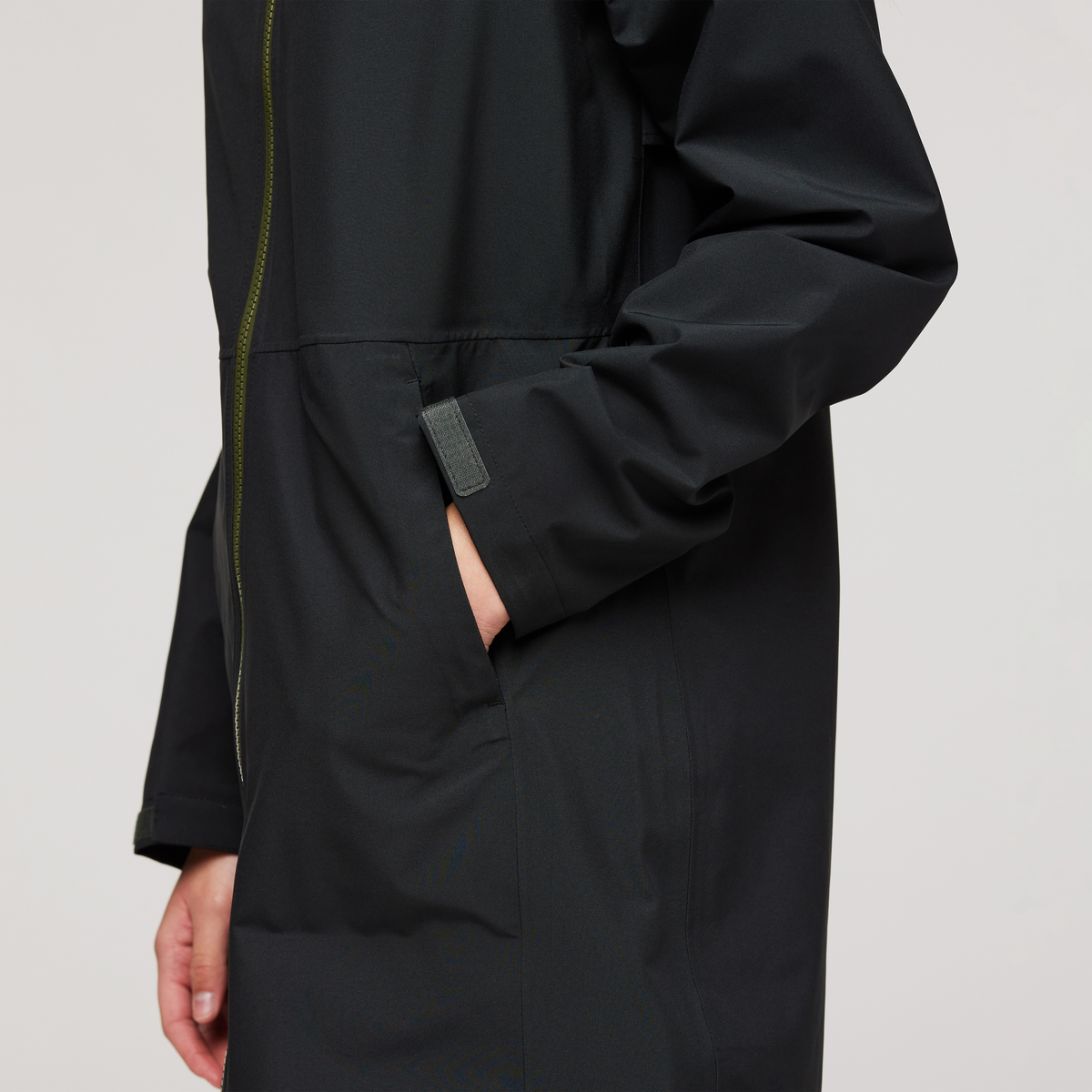 Cielo Rain Trench - Women's - Black - US 2623