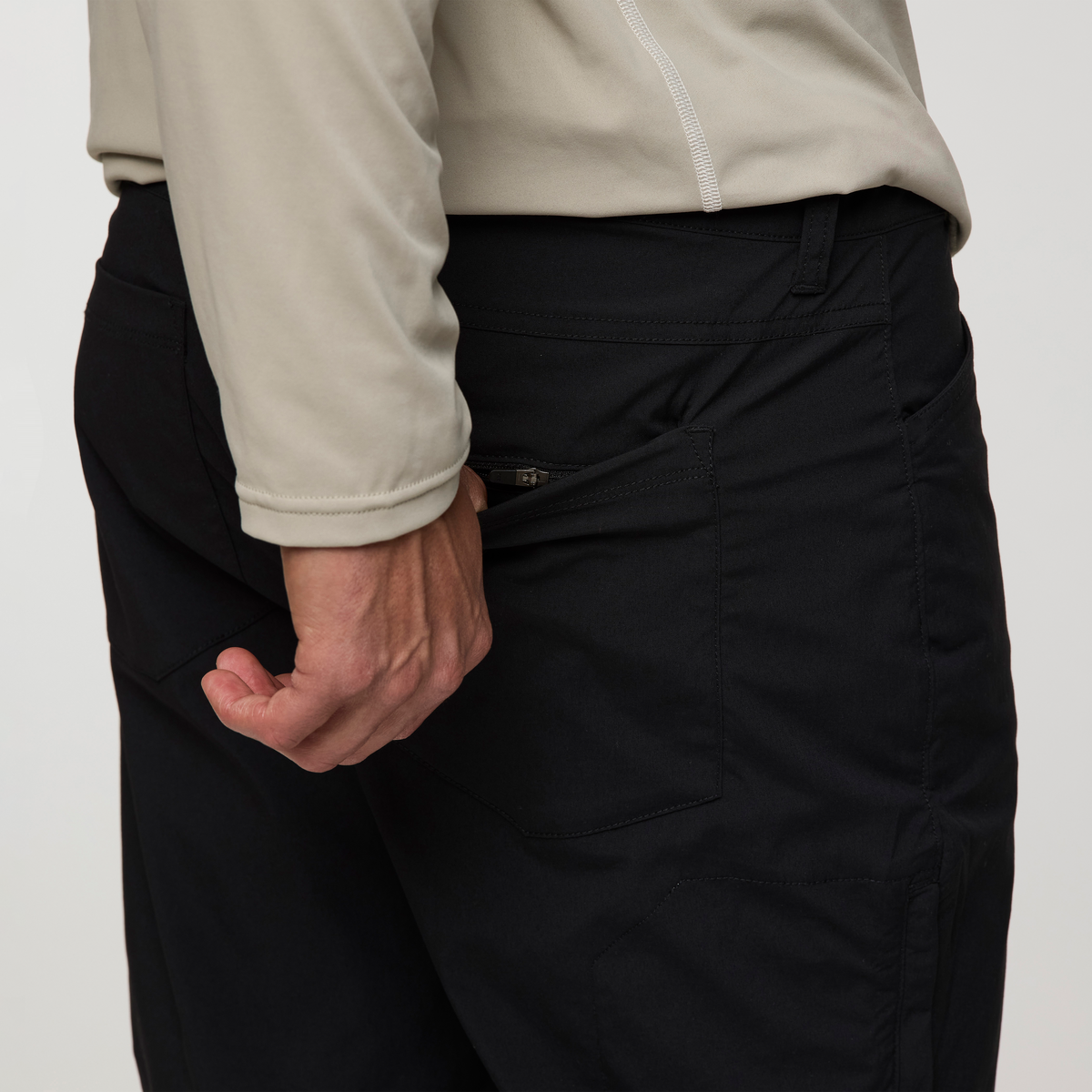 Coraje Tech Pant - Men's - Black - US 9515