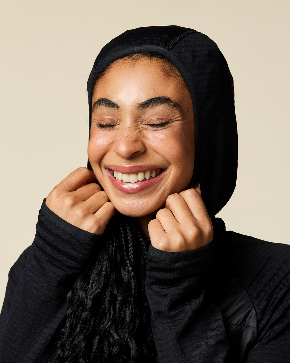 Capa Hybrid Insulated Hooded Jacket - Women's - Cotopaxi Black - US 2481