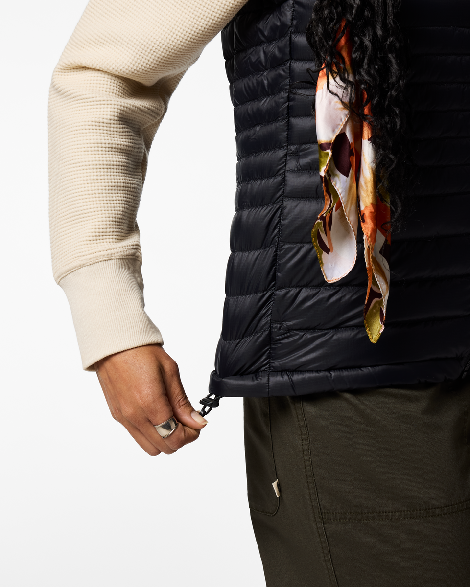 Fuego Down Vest - Women's - Cotopaxi Black - US 7076