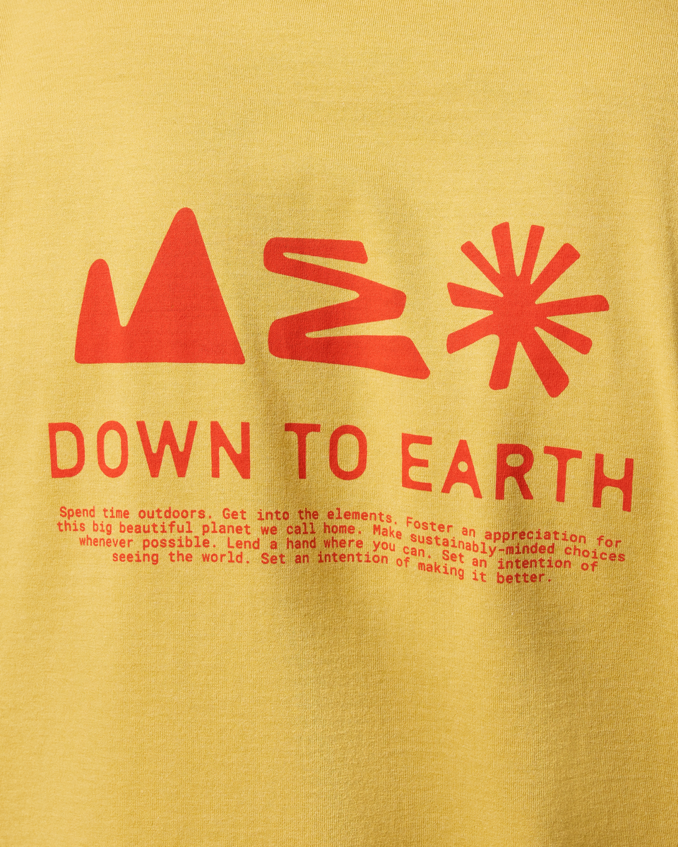 Mountain Magic T-Shirt - Men's - Husk - US 4852