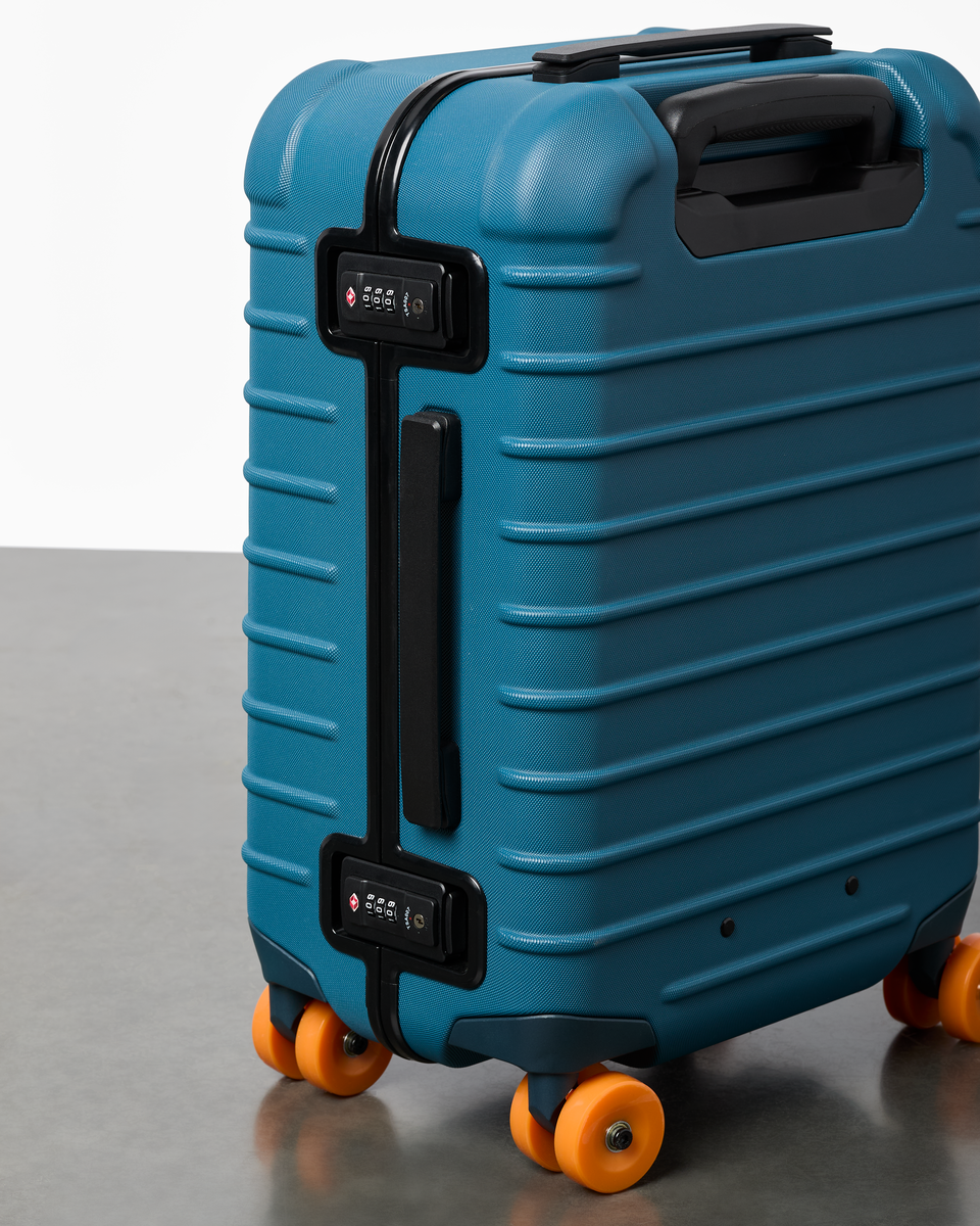 Coraza Suitcase - Carry On - Blue Spruce - US 4439