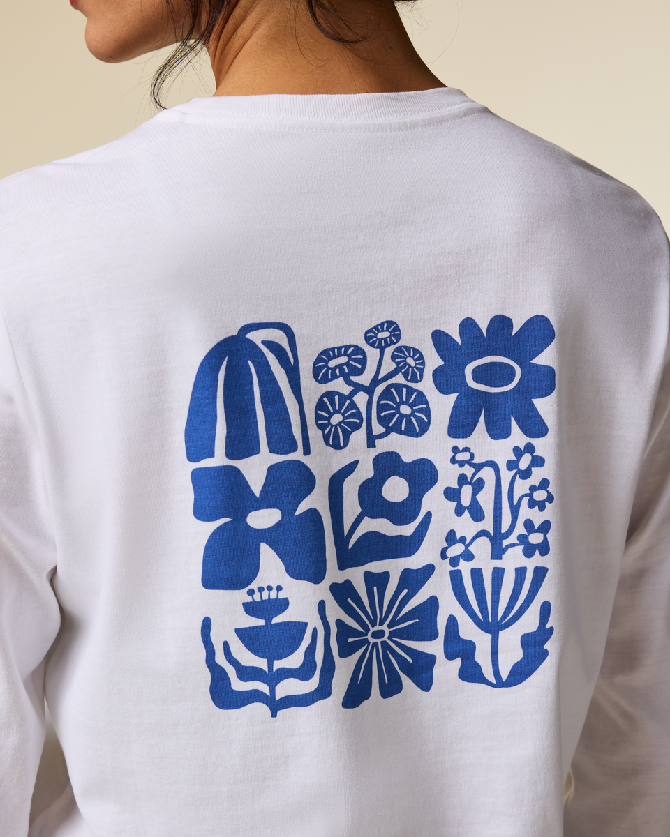 Flower Patch Long-Sleeve T-Shirt - Women's - White - US 9410